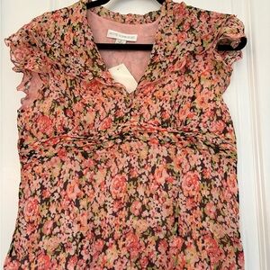 NEW Petite Sophisticate Women 8P Floral Chiffon Ruffle Short Sleeve V-Neck Blous